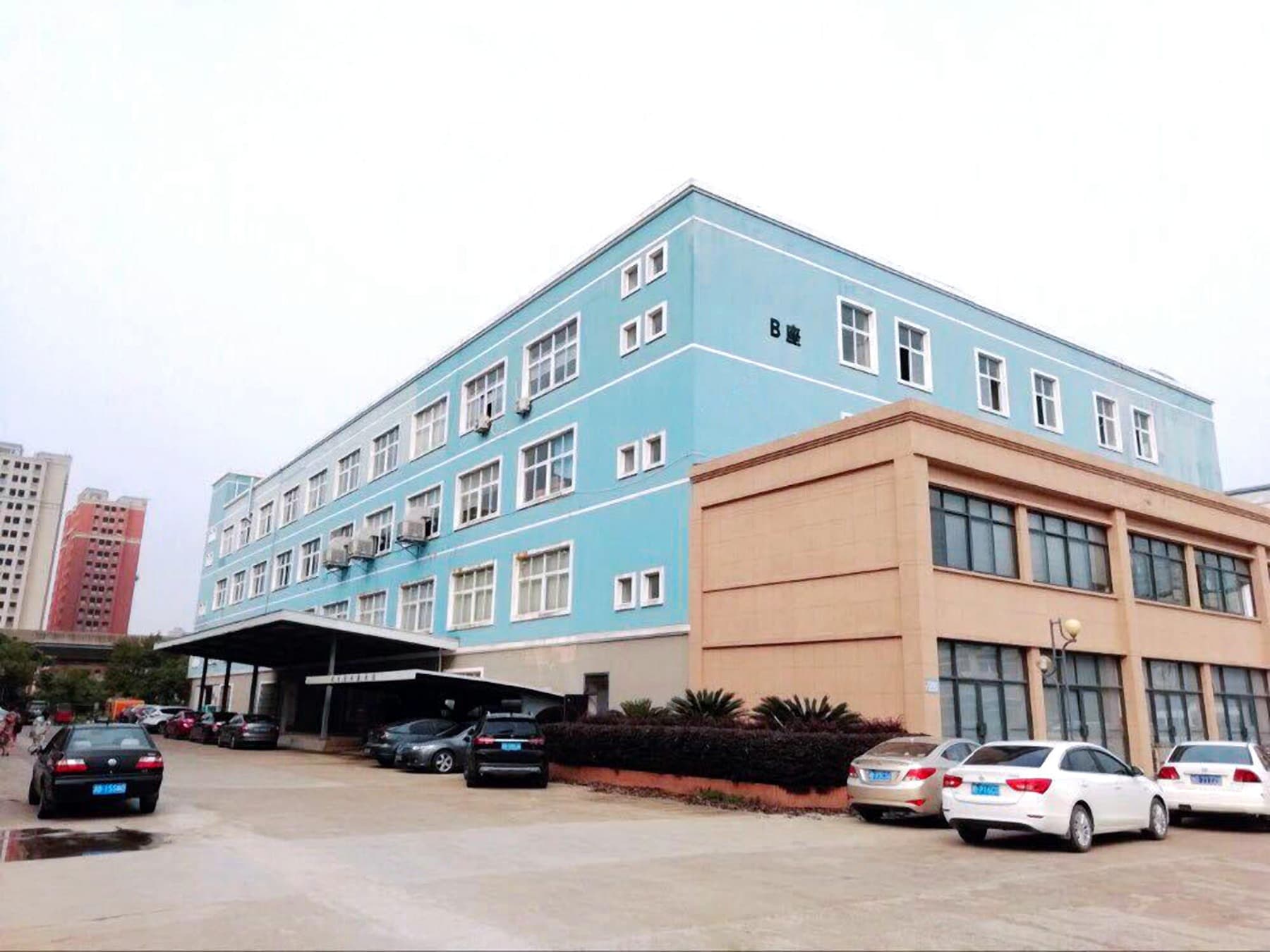 Exterior view of Yiming factory building
